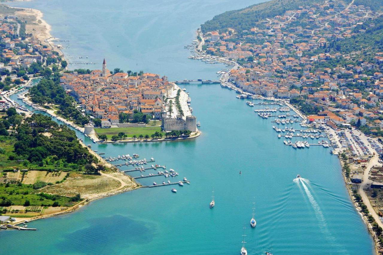 Rooms Aladino Trogir Oda fotoğraf